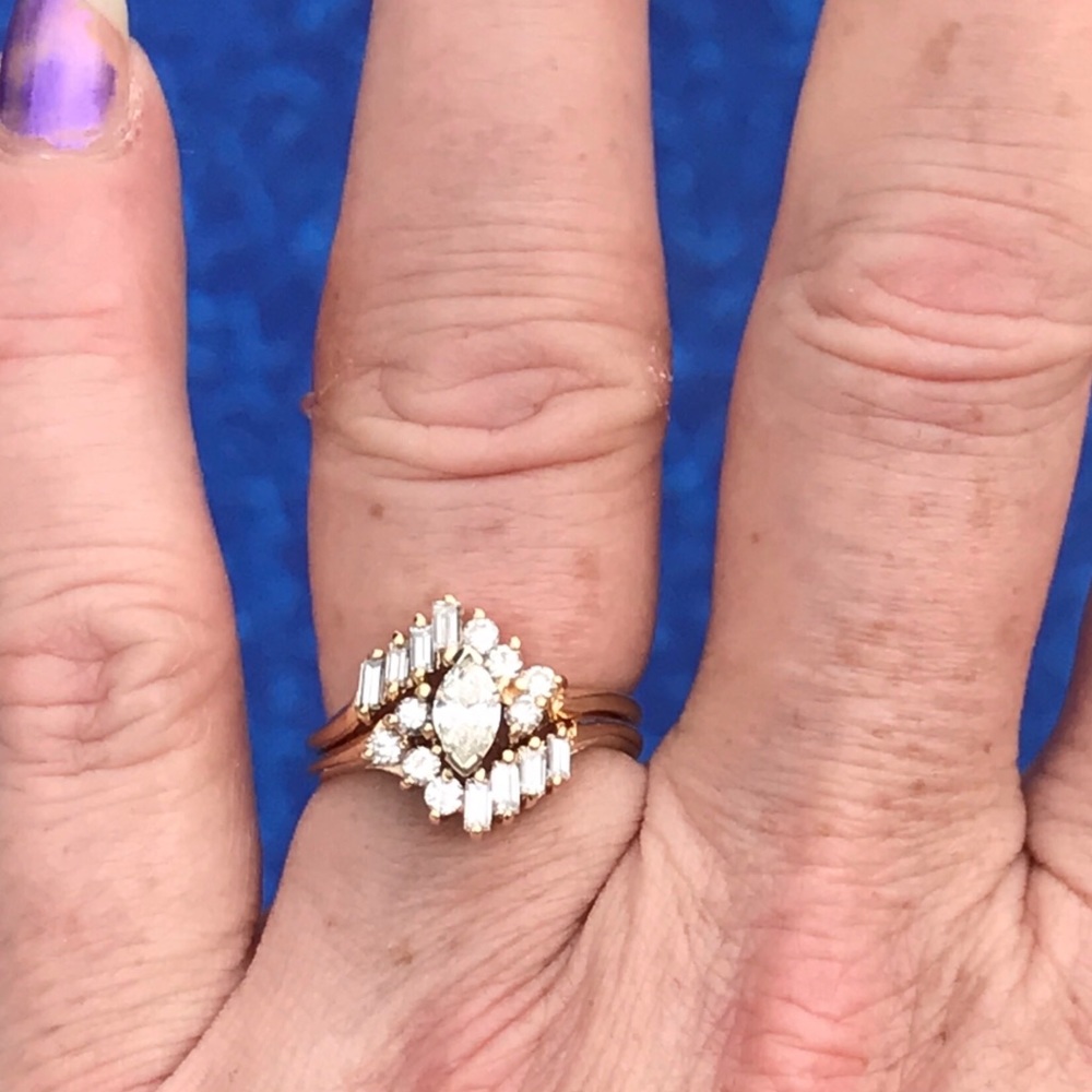 ❌❌❌SOLD❌❌❌DIAMONDS IN 14 KT GOLD RING - Picture 6 of 16